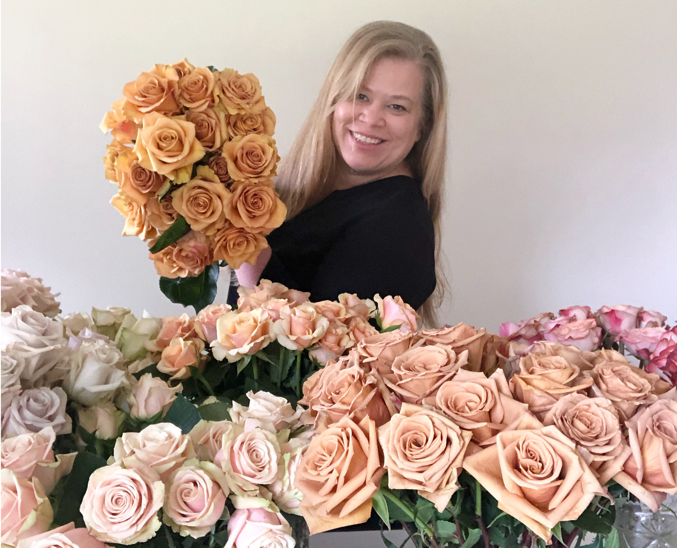 Alicia Schwede founder of flirty fleurs floral blog and floral design teacher