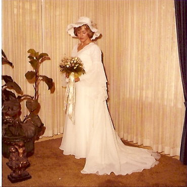 Throwback Thursday:: 1978 Wedding | Flirty Fleurs The Florist Blog ...