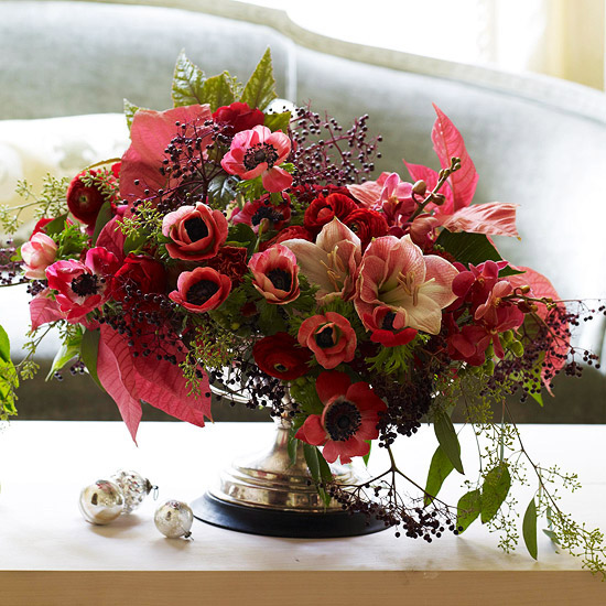 floral arrangements with poinsettias