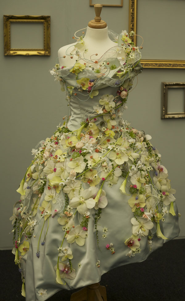 RHS Chelsea Flower Show – Floral Dresses – Flirty Fleurs The Florist ...