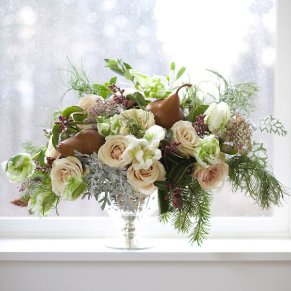 Bella Fiori - compote design with pears, roses, grey dusty miller 