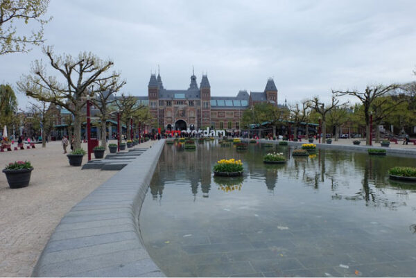 Travel to Holland with Paula Coleman of Elite Events, Inc.