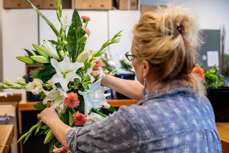 NYBG Floral Design Classes - Summer Intensive Floristry Program New York City