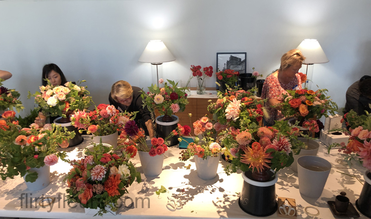 Flirty Fleurs Floral Design Class in Seattle, Washington -  flower centerpiece class