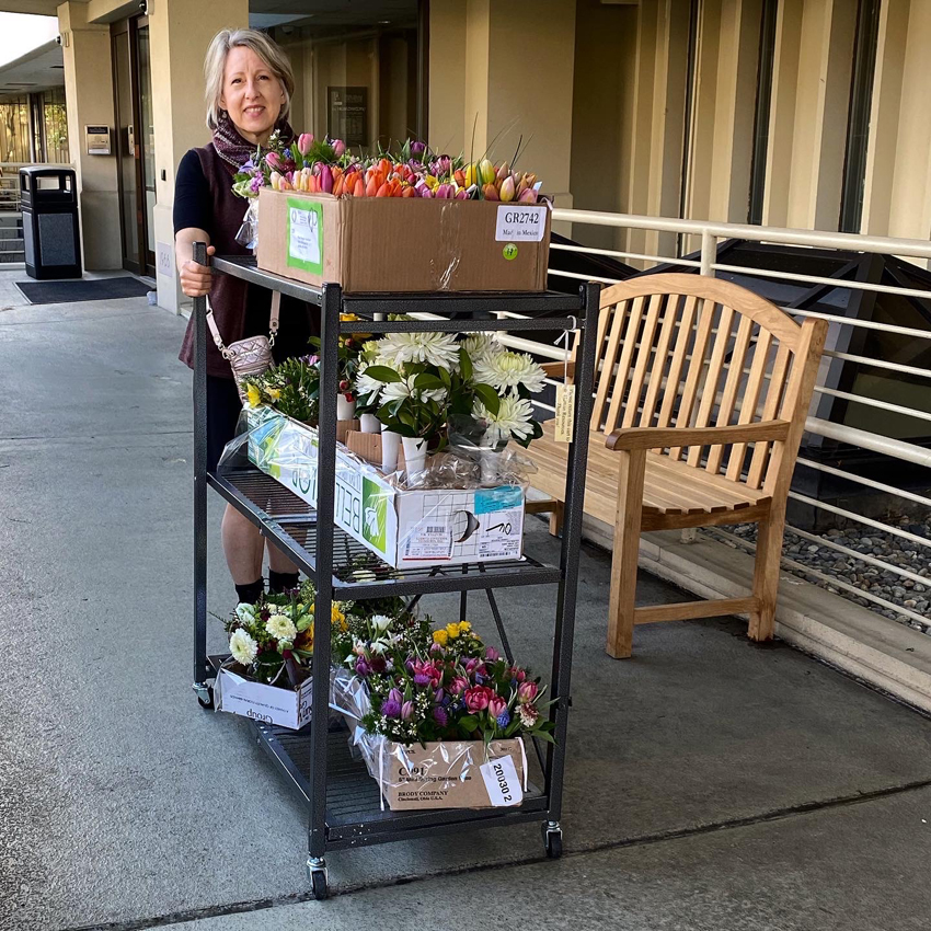 Fiori Floral Design Seattle - donation to nursing care homes