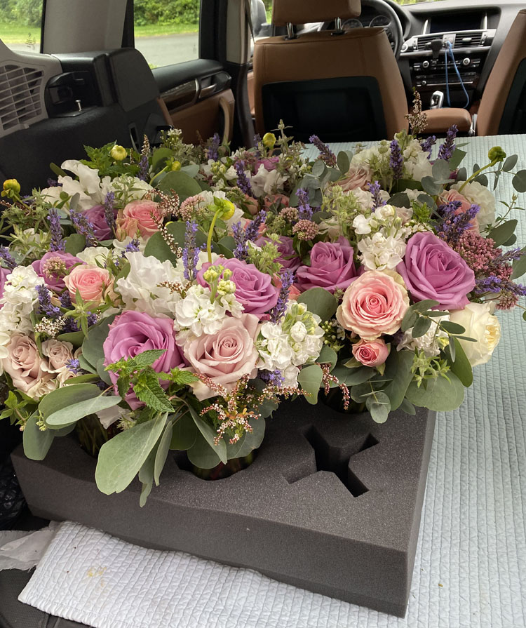 Flirty Fleurs with Deliverease Florist Packing System