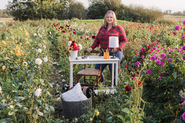 LORA Bloom Order Locally Grown Flowers for Delivery