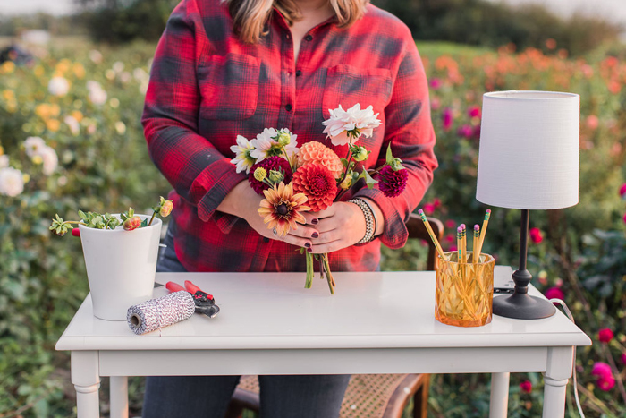 LORA Bloom Order Locally Grown Flowers for Delivery