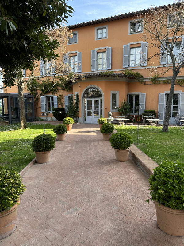 Hotel Vannucci in Città della Pieve - location of Flirty Fleurs floral designer retreat